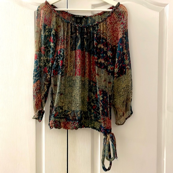 Lucky Brand 100% silk multi coloured lightweight wide neck top SIZE S - Picture 1 of 7